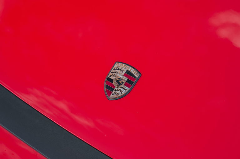 Porsche 911 Carrera 3.0