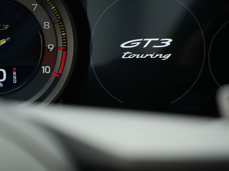 Porsche 992 GT3 Touring