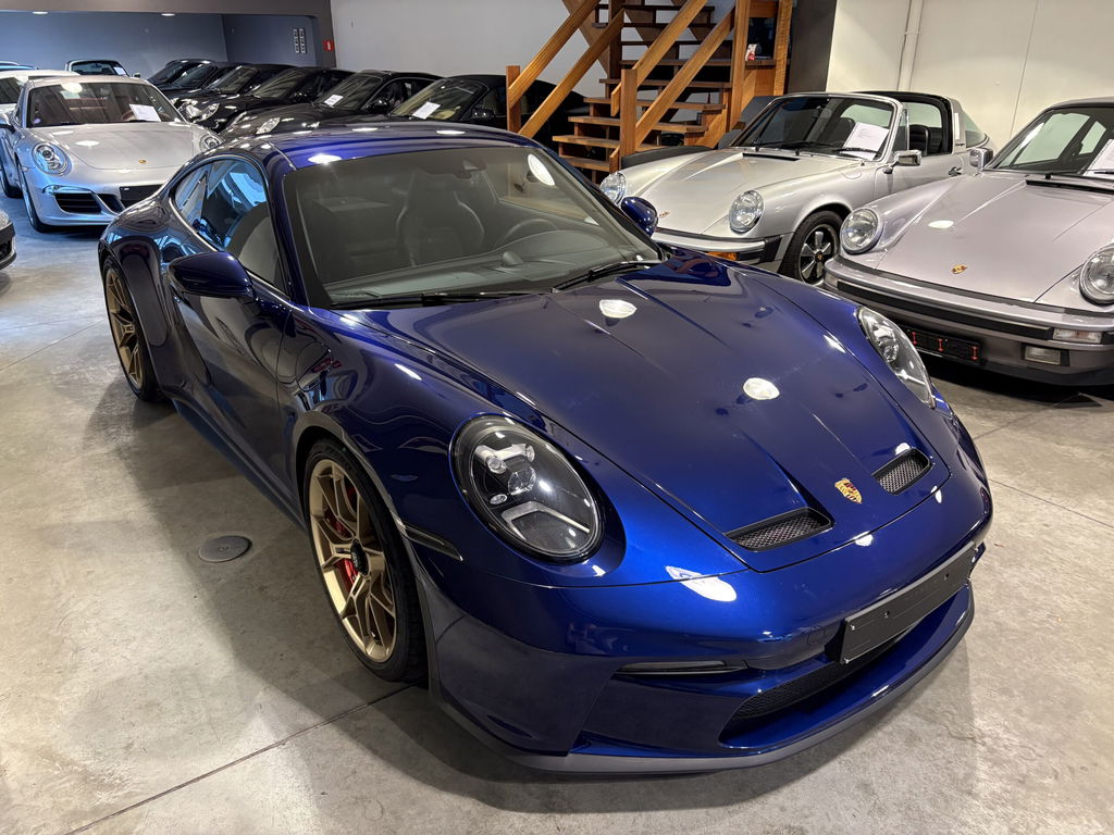 Porsche 992 GT3 Touring