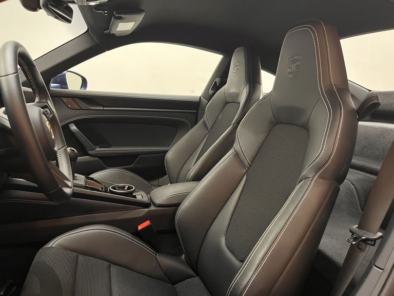 Porsche 992 GT3 Touring