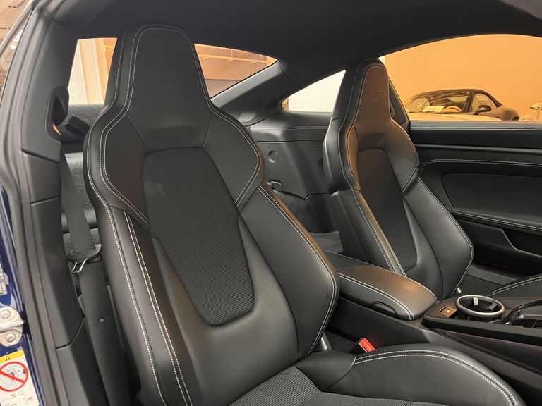 Porsche 992 GT3 Touring