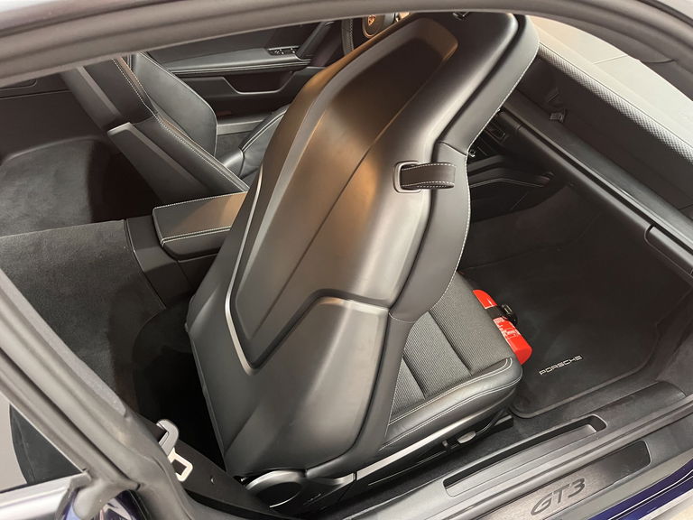 Porsche 992 GT3 Touring