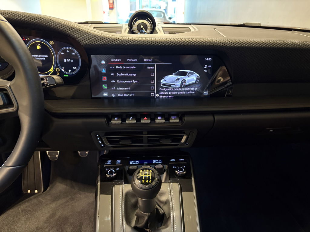 Porsche 992 GT3 Touring