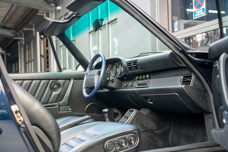 Porsche 964 Carrera 4