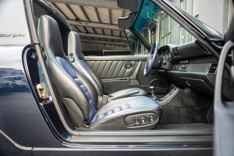 Porsche 964 Carrera 4