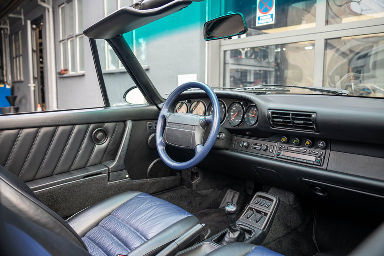 Porsche 964 Carrera 4