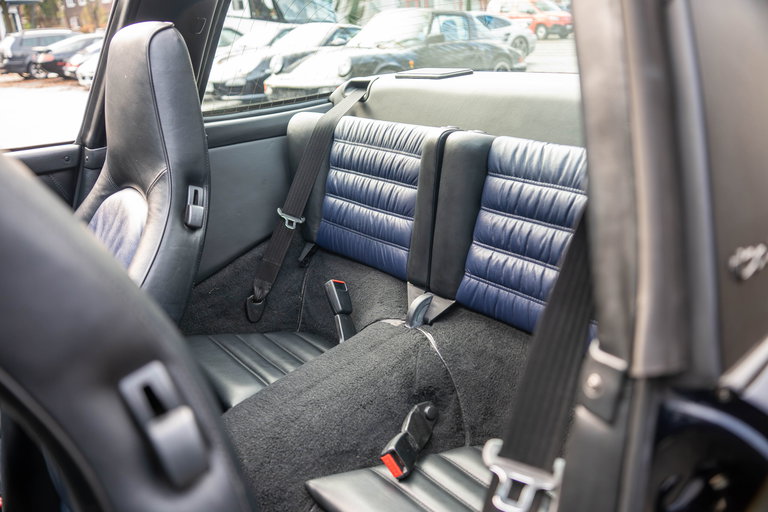 Porsche 964 Carrera 4