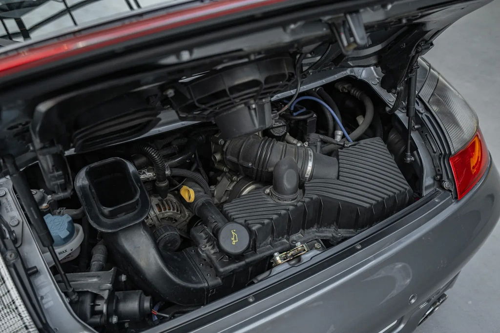 Porsche 996 Carrera 4S