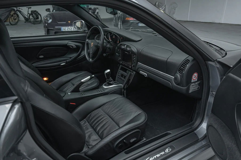 Porsche 996 Carrera 4S