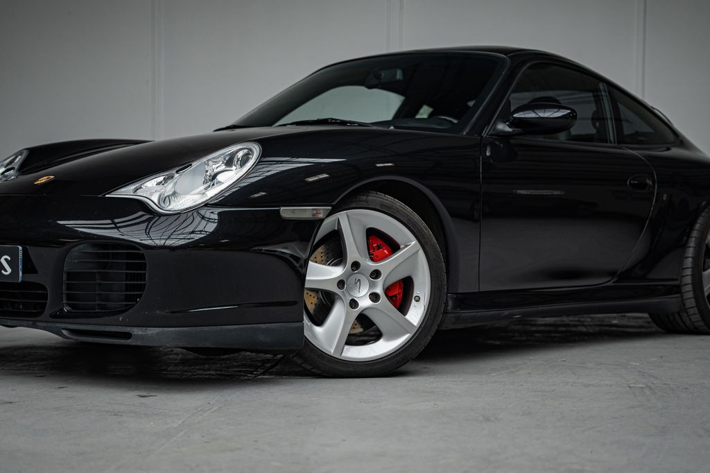 Porsche 996 Carrera 4S