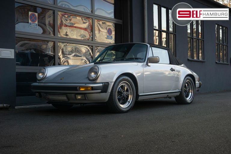 Porsche 911 Carrera 3.2 “25 Jahre 911”