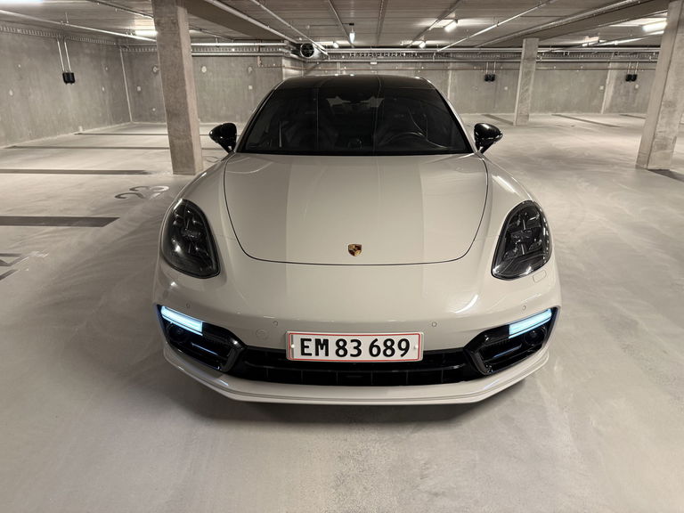 Porsche Panamera GTS