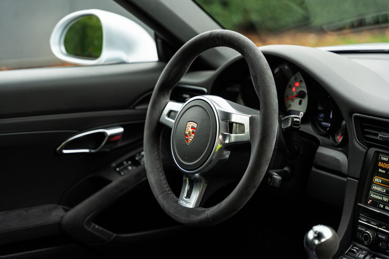 Porsche 991 Carrera GTS