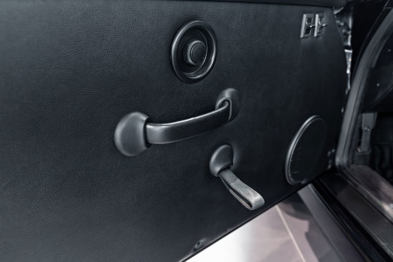 Porsche 964 Carrera 2 Speedster