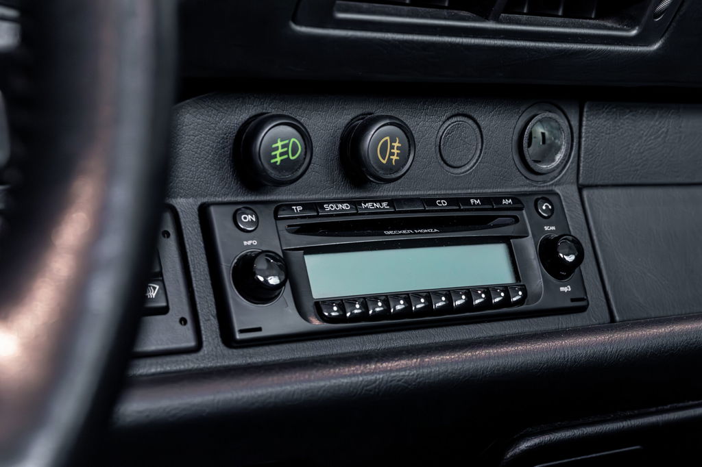 Porsche 964 Carrera 2 Speedster