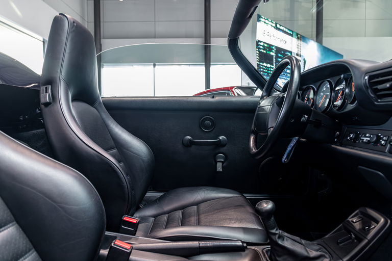 Porsche 964 Carrera 2 Speedster