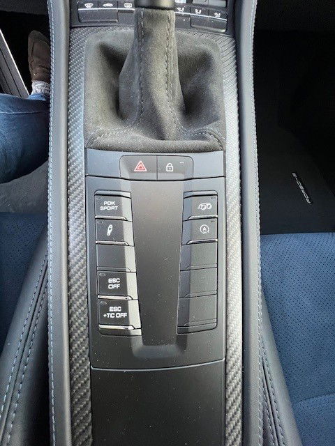 Porsche 718 Cayman GT4 RS