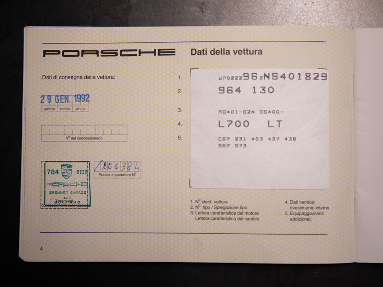 Porsche 964 Carrera 4