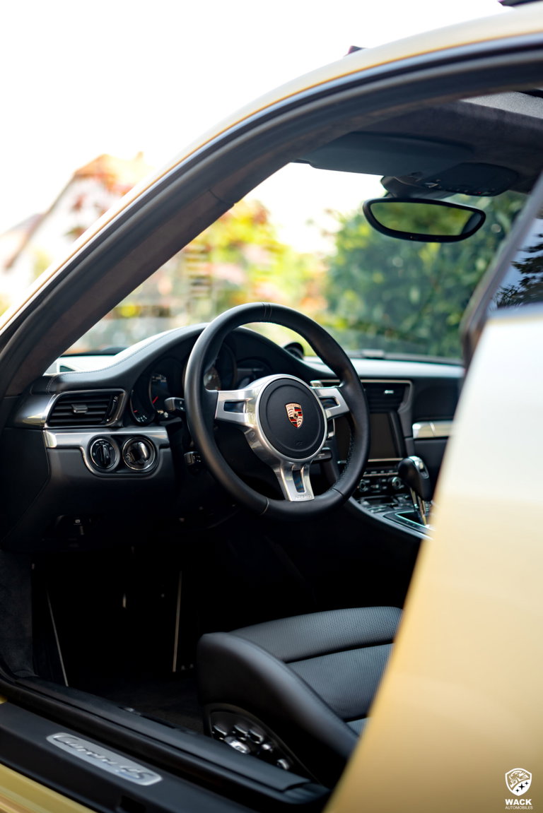 Porsche 991 Carrera 4S