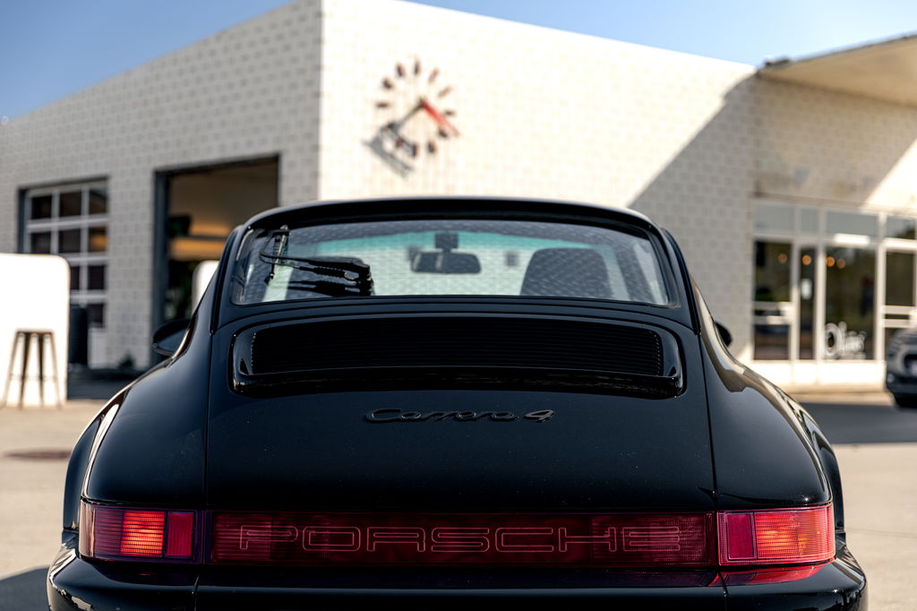 Porsche 964 Carrera 4