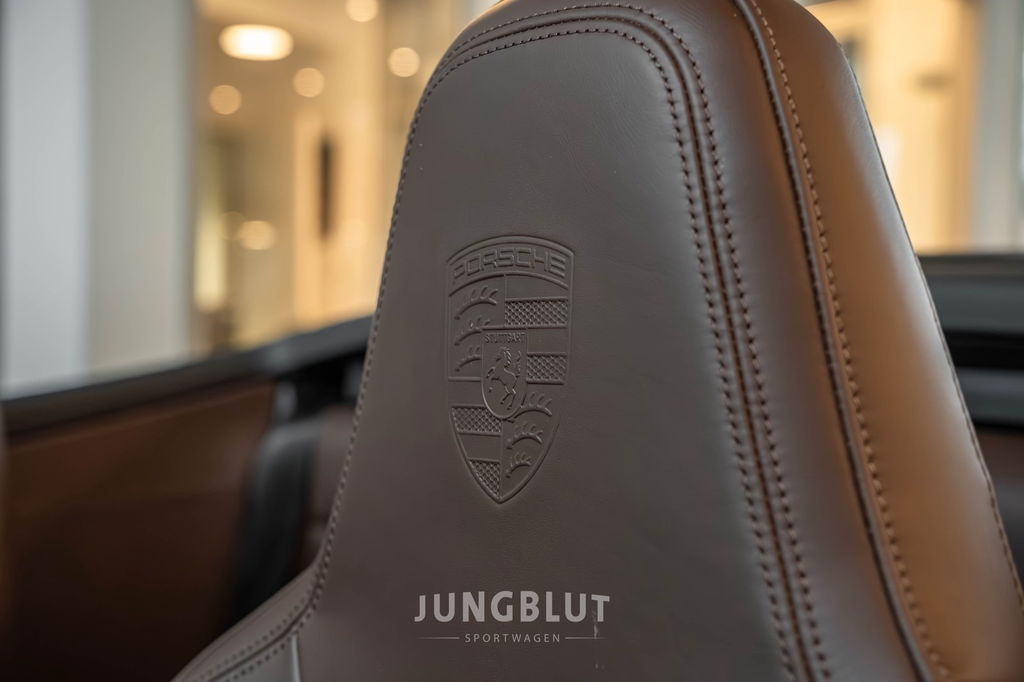 Porsche 992.2 Carrera