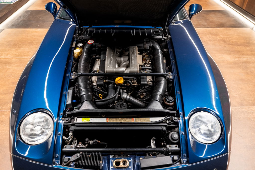 Porsche 928 GTS