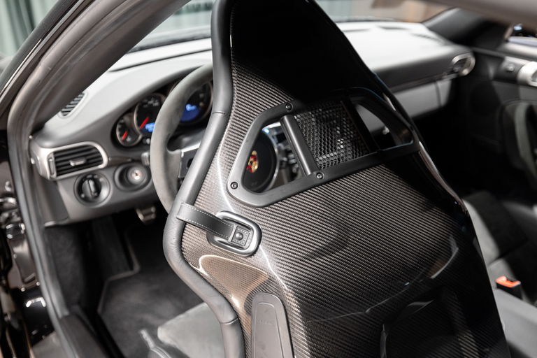 Porsche 997.2 Carrera GTS