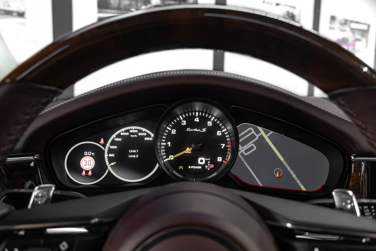 Porsche Panamera Turbo S E-Hybrid