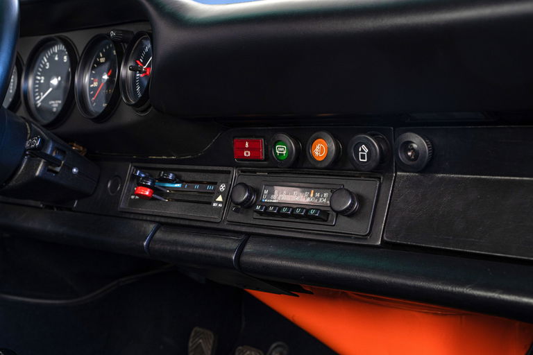 Porsche 911 Carrera 2.7