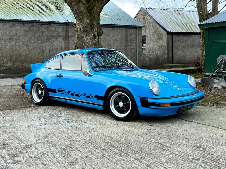 Porsche 911 Carrera 2.7