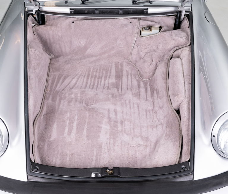 Porsche 911 Carrera 3.2 “25 Jahre 911”