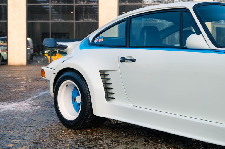 Porsche 911 Modified