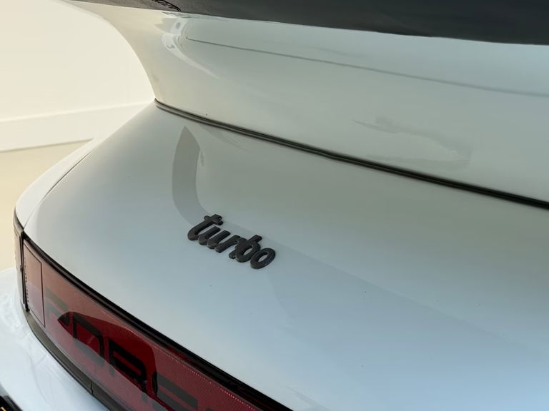 Porsche 911 Turbo 3.3
