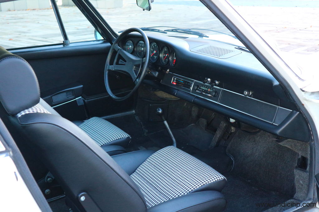 Porsche 911 S (F-Modell)