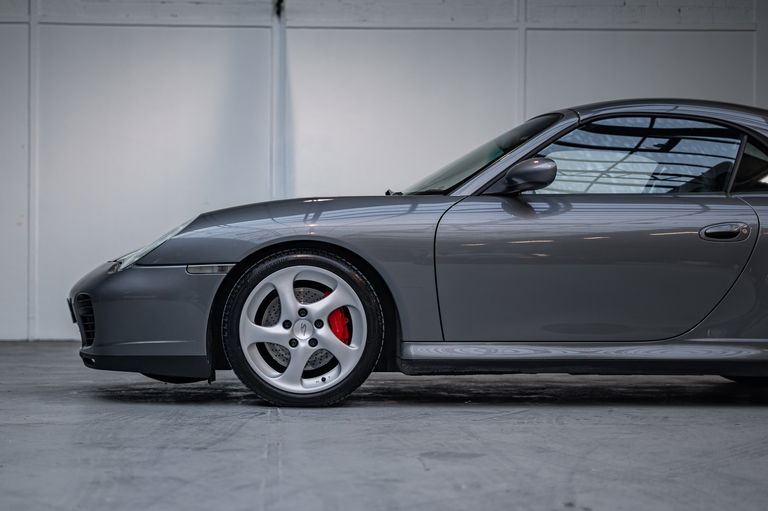 Porsche 996 Carrera 4S