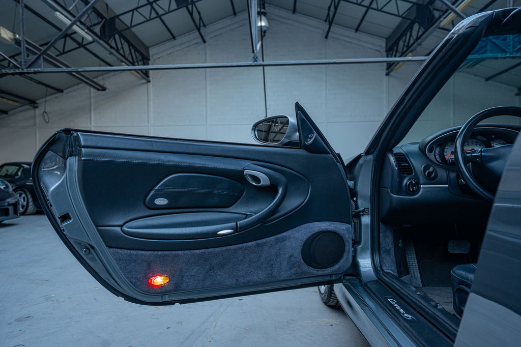 Porsche 996 Carrera 4S