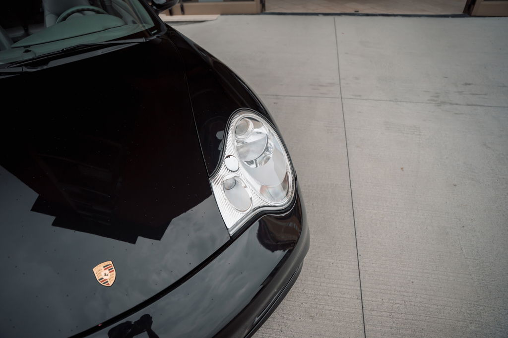 Porsche 996 Carrera 4