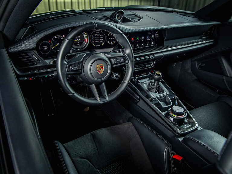 Porsche 992 GT3 Touring