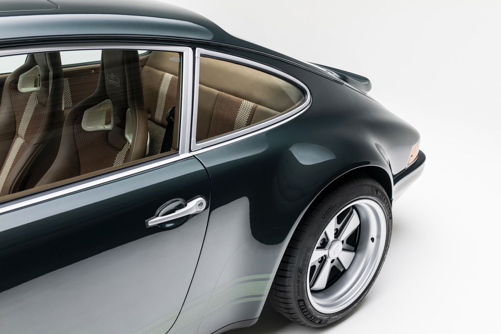 Porsche 911 Backdate