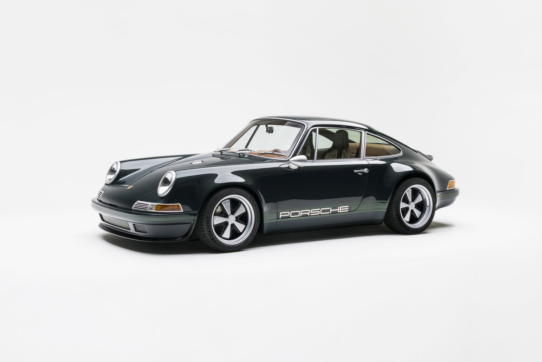 Porsche 911 Backdate 2025 - elferspot.com - Marketplace for