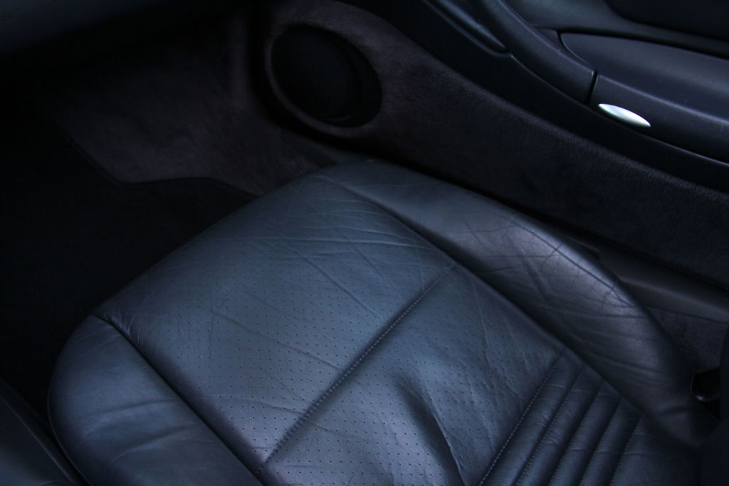 Porsche 996 Carrera 4