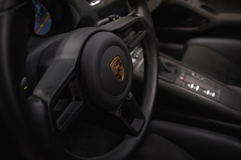 Porsche 718 Spyder RS