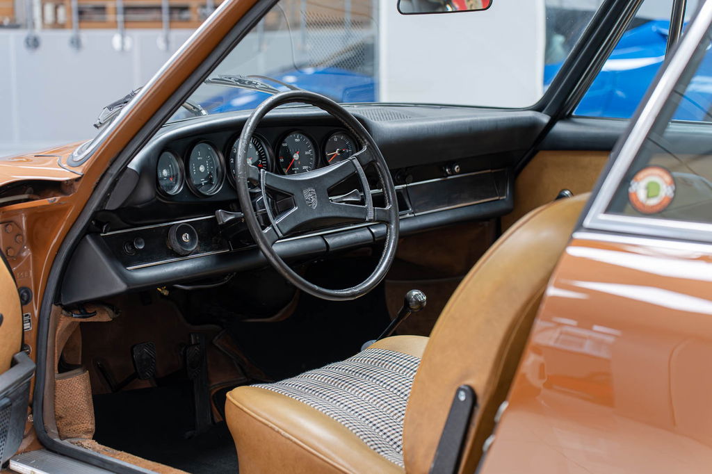 Porsche 911 S (F-Modell)