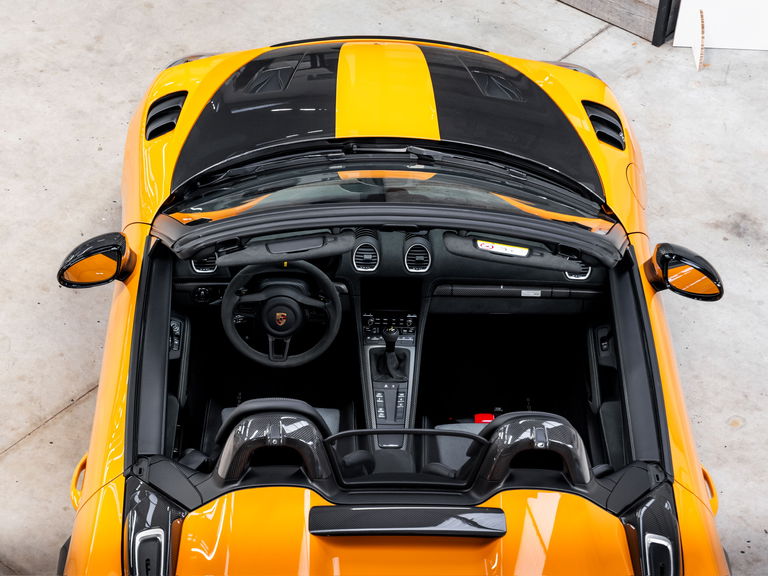 Porsche 718 Spyder RS