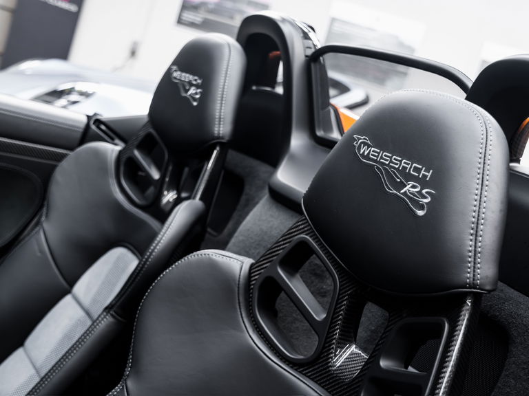 Porsche 718 Spyder RS