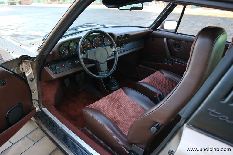 Porsche 911 Carrera 3.2