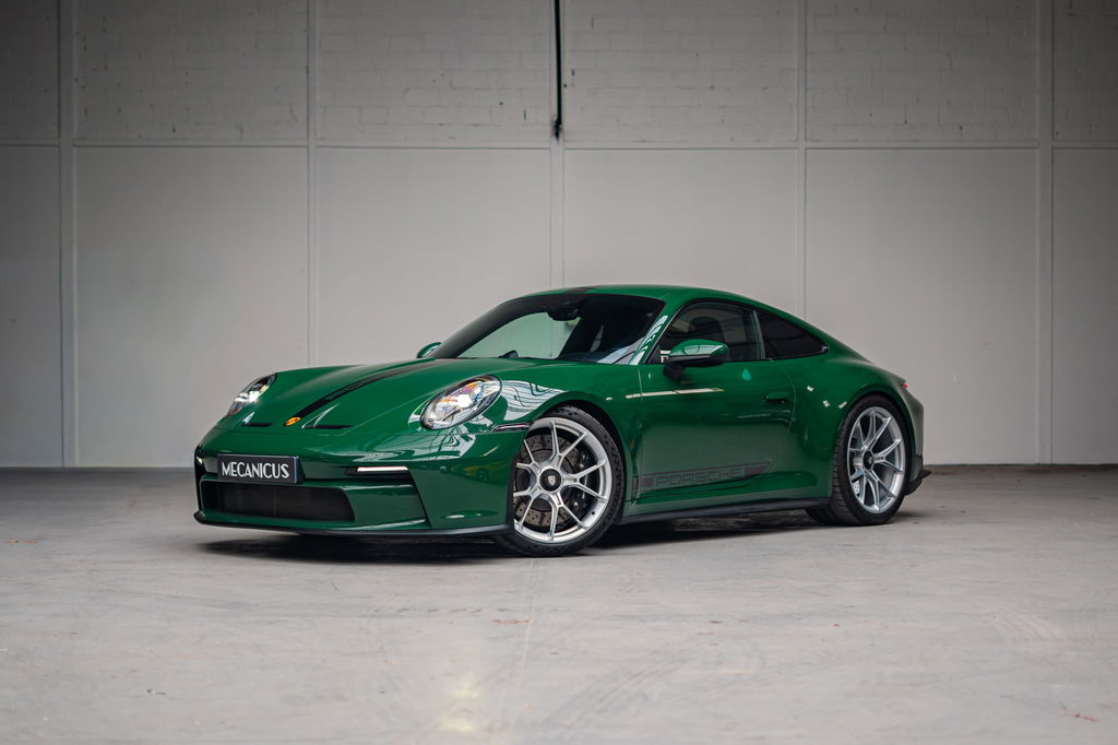 Porsche 992 GT3 Touring