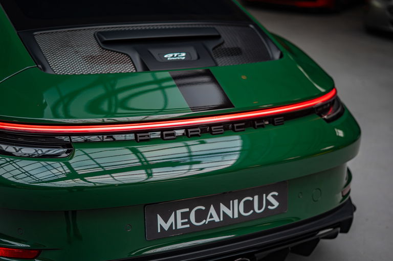 Porsche 992 GT3 Touring