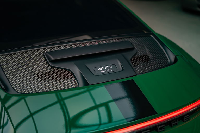 Porsche 992 GT3 Touring