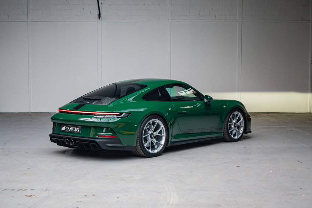Porsche 992 GT3 Touring